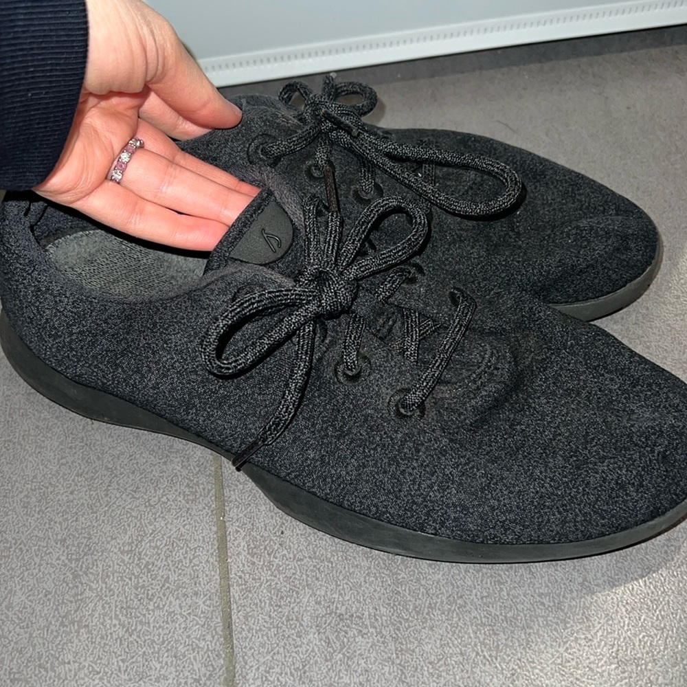 Mens Allbirds sneakers